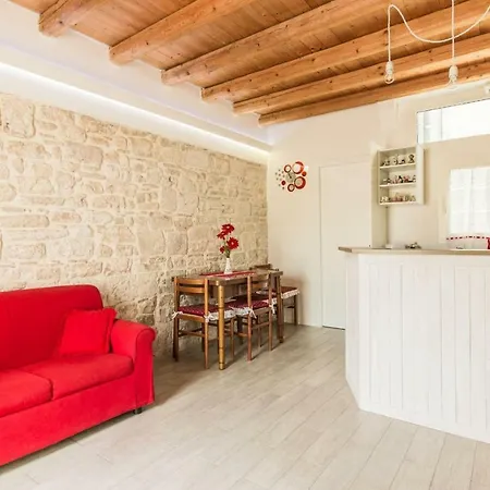 Sant'andrea مولفيتا